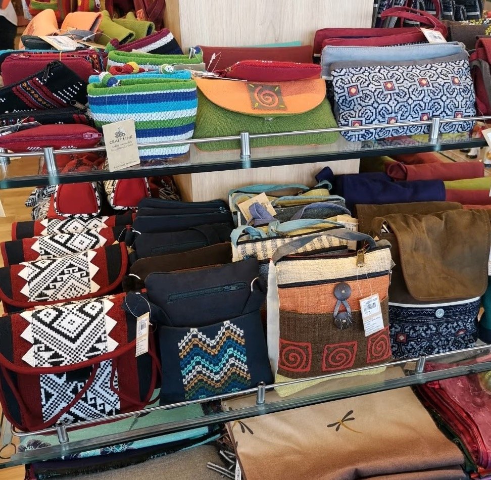 Duty Free Bag for Hanoi Airport Duty-Free Shops and Retailers 5 apparel hanoi airport