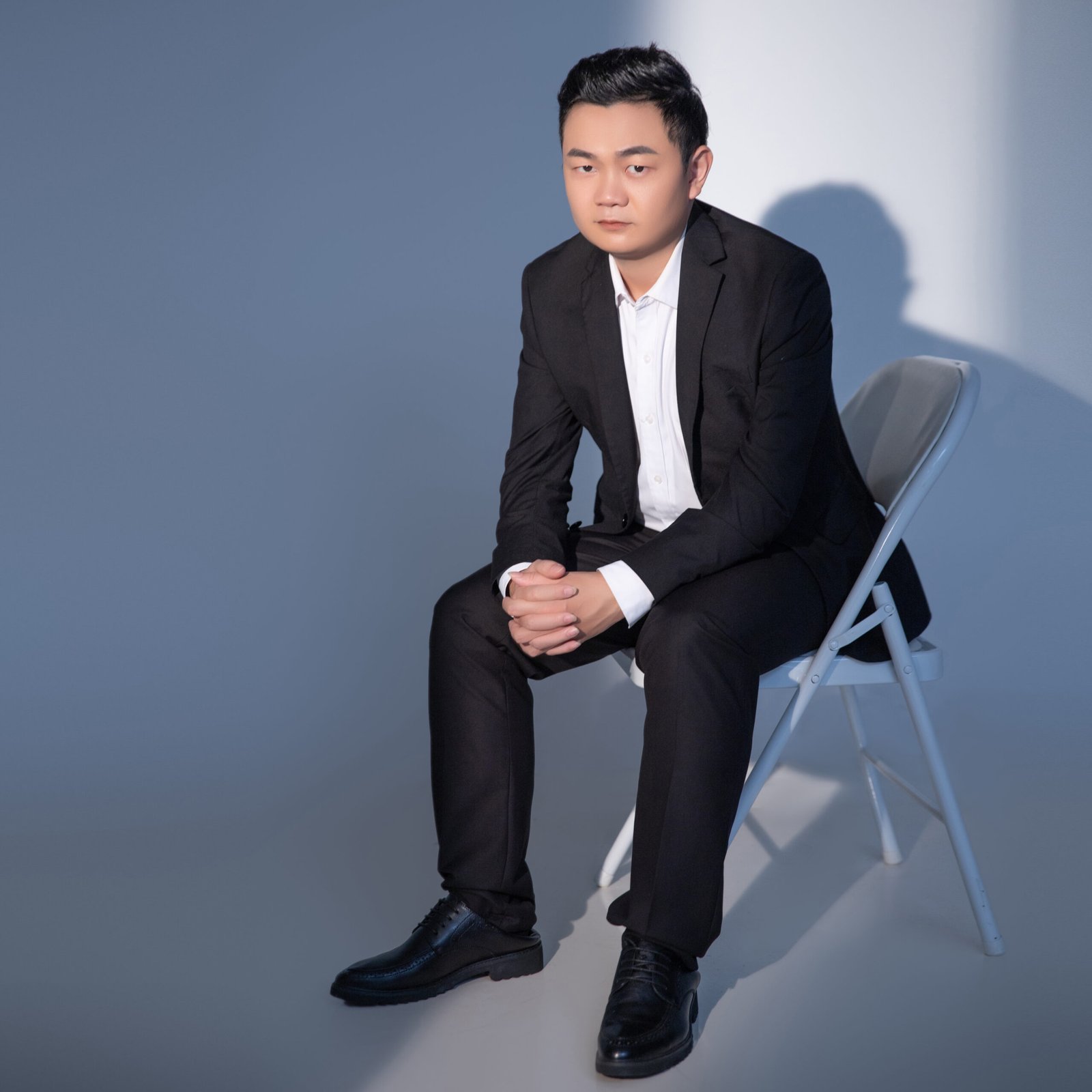 Tamper Evident Seals Guide | How to Choose the Best Type 11 4 坐凳子 scaled