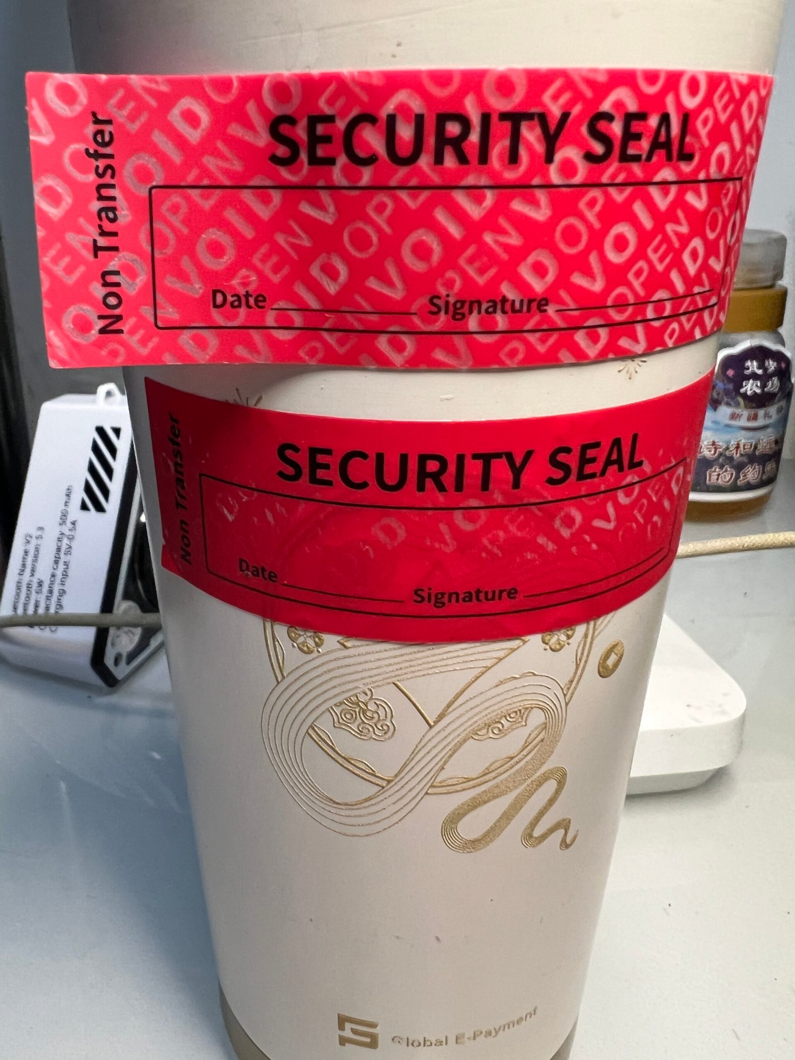 non transfer tamper evident labels